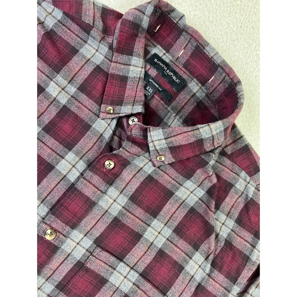 Banana Republic Shirt Mens 2XL‎ Red Gray Plaid Slim Untucked Fit Fall 2022